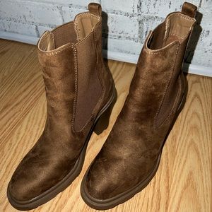 Nine West brown boots women’s size 6.5
